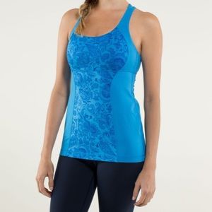 Like New Lululemon Energy Tank Top Paisley Cornflower Blue Bra Top Luxtreme 4